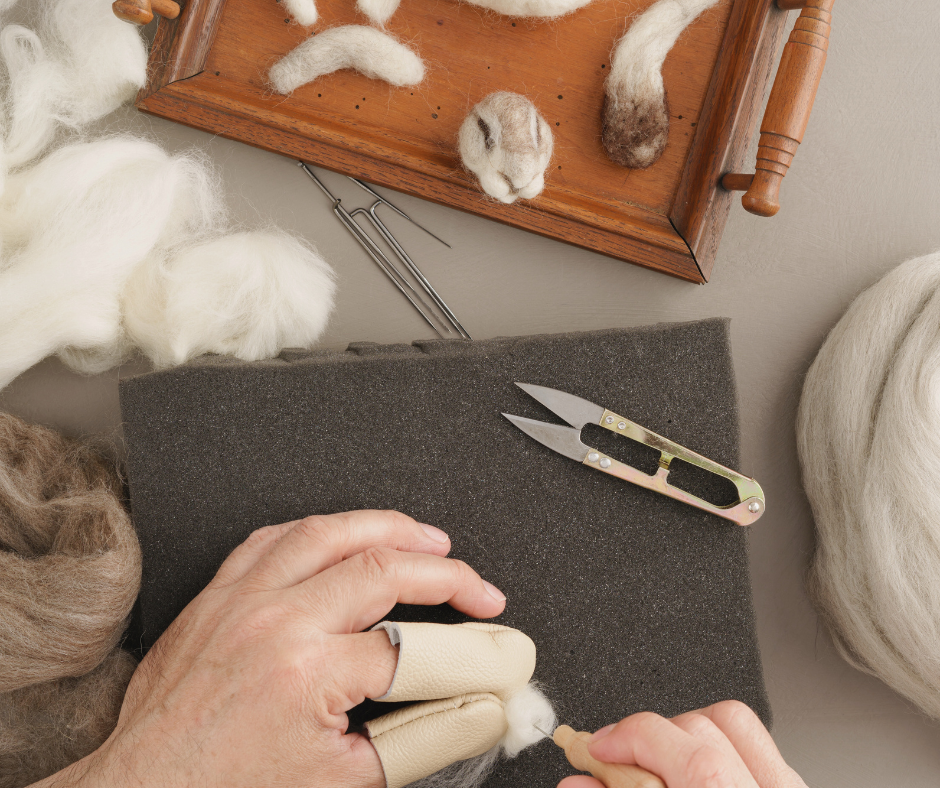 Handicraft technique: Wool felting for beginners