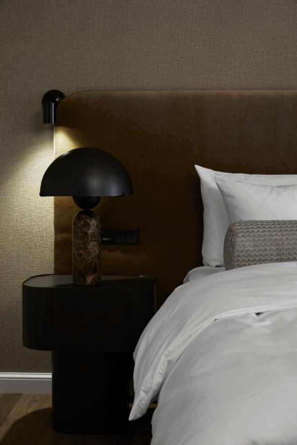 headboard and bed in Park Lane Copenhagen