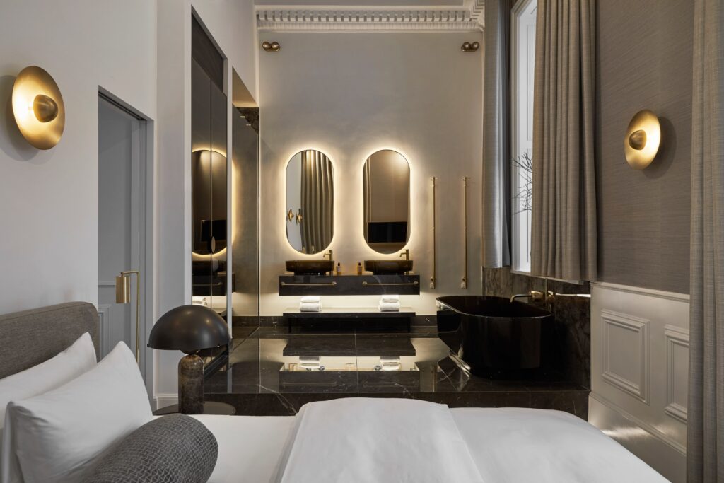 Camilla van den Tempel's Park Lane Copenhagen Renovation in a suite