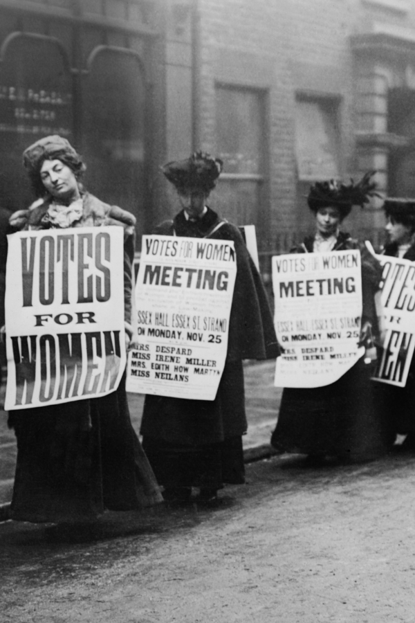 women picketing for women's suffrage